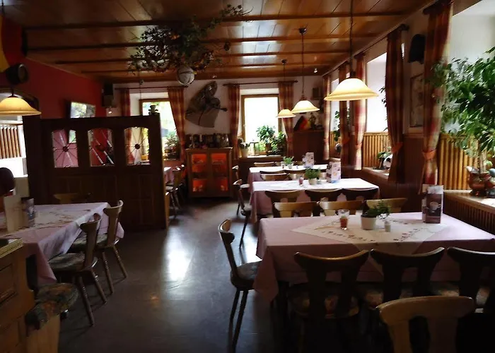 Hotel-gasthof Post 2*
